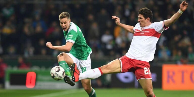 Niklas Moisander ja Mario Gomez